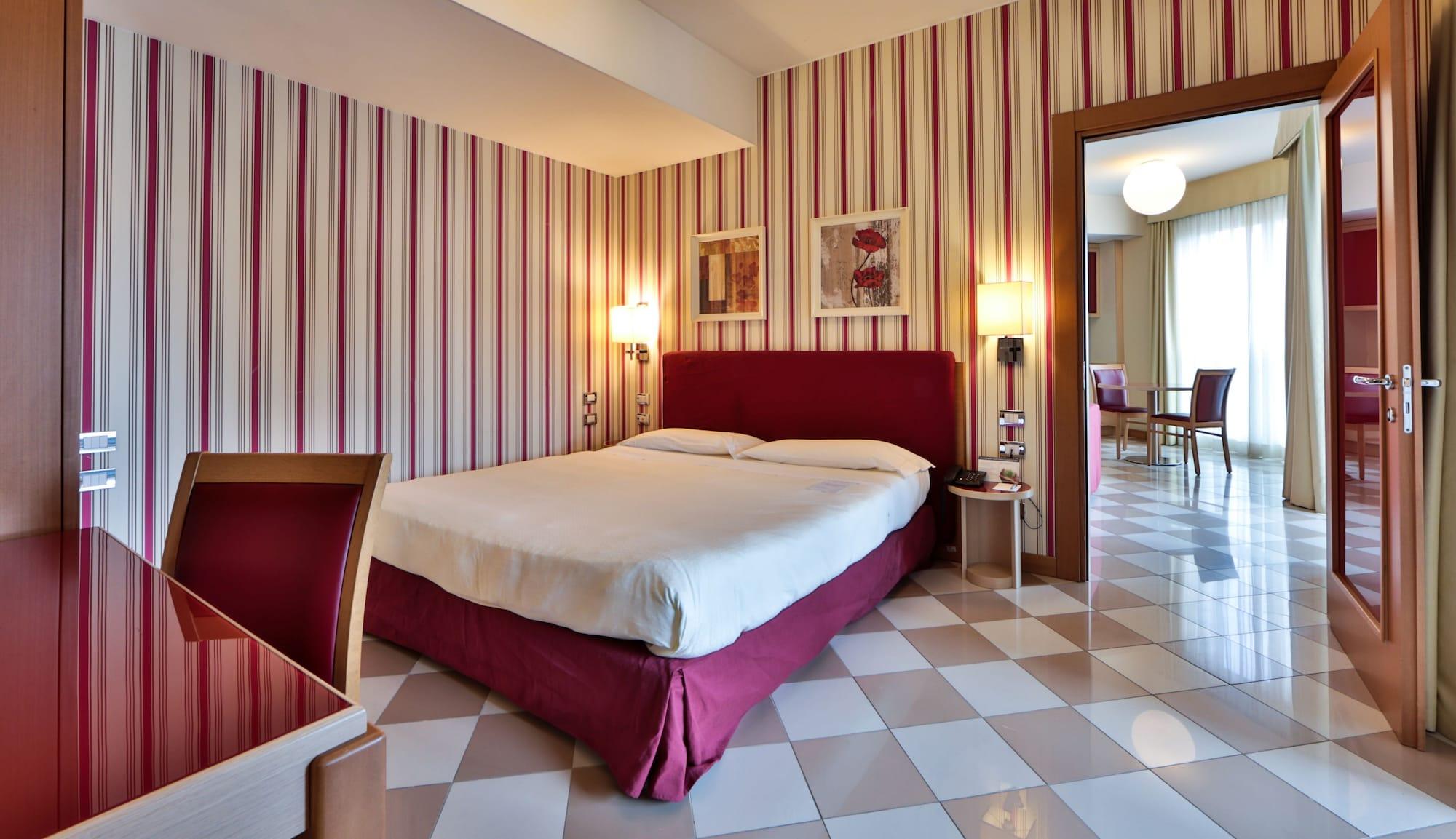 Una Hotels The One Milano Hotel & Residence San Donato Milanese Exterior foto