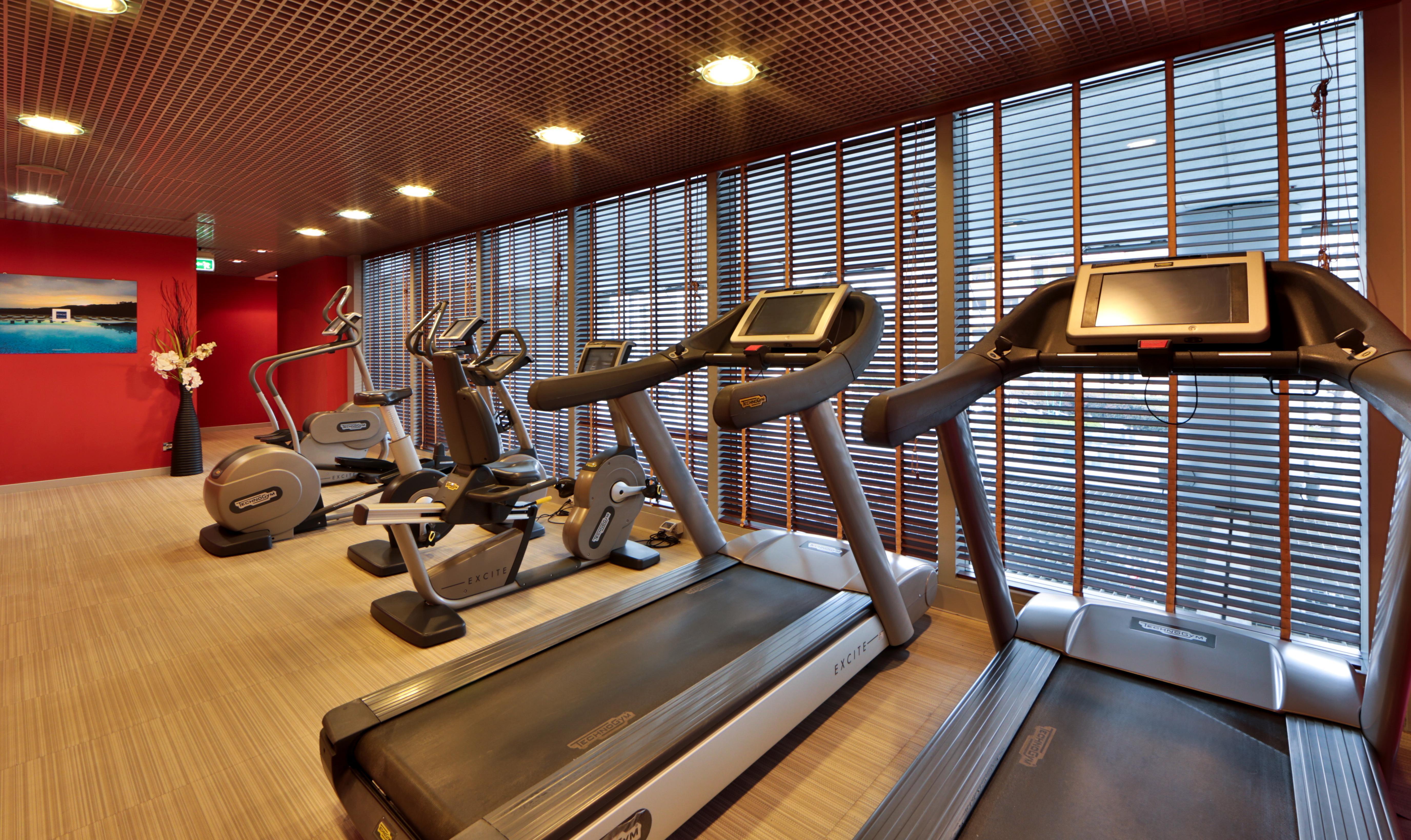 Una Hotels The One Milano Hotel & Residence San Donato Milanese Exterior foto