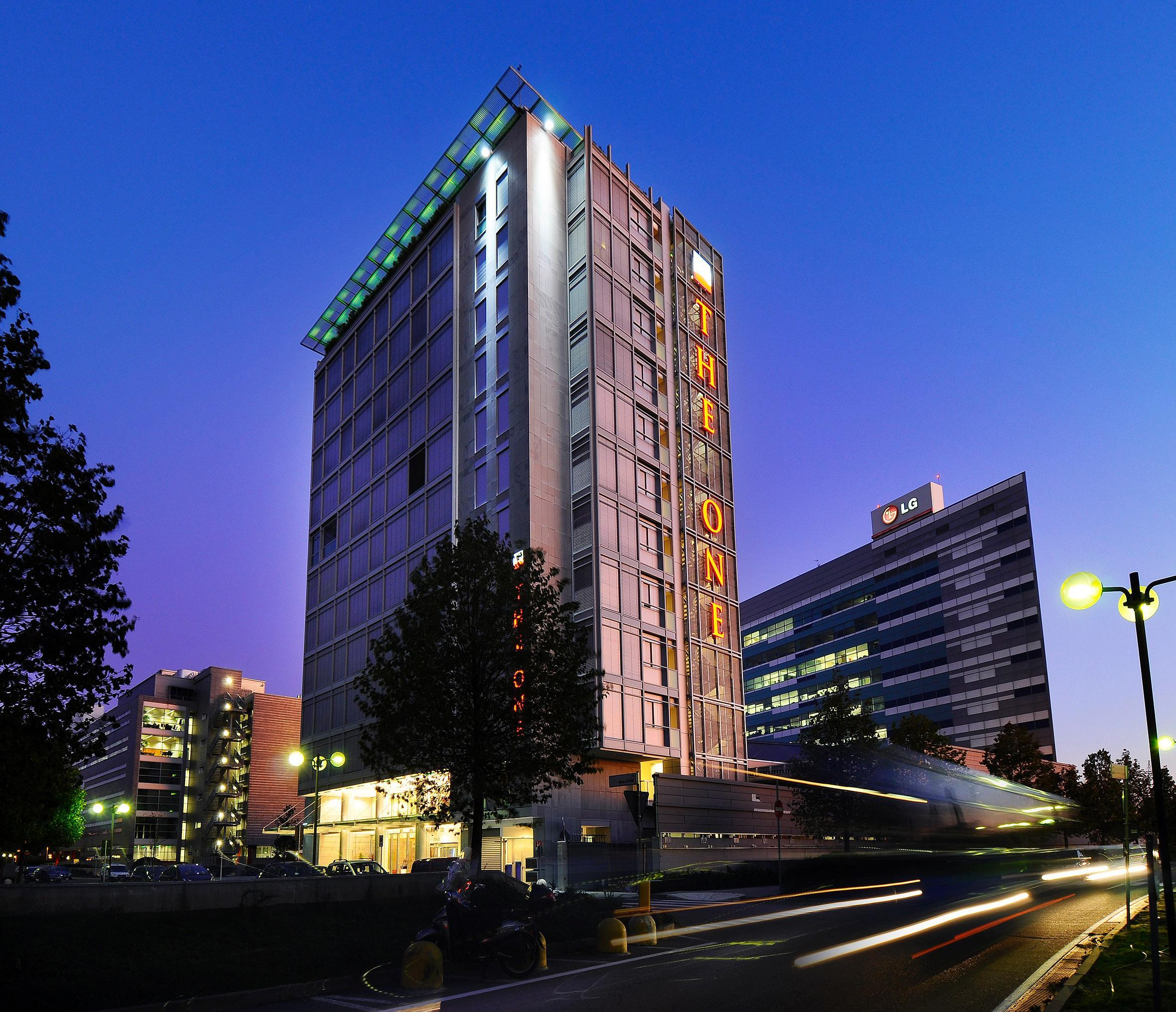 Una Hotels The One Milano Hotel & Residence San Donato Milanese Exterior foto